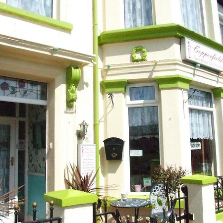 Copperfields Guest House Great Yarmouth Exteriör bild